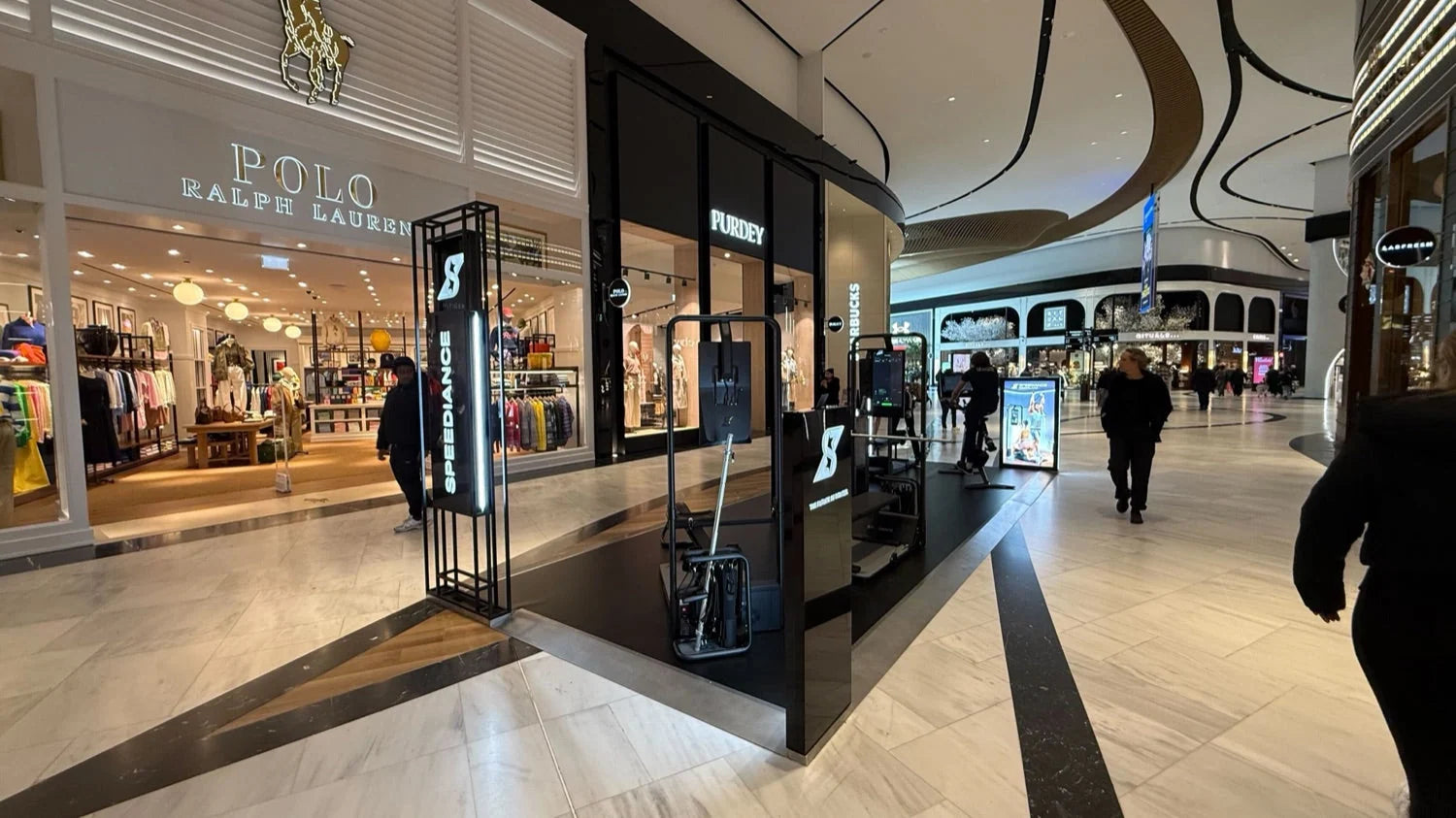 Le vrai showroom Speediance au Westfield Mall of the Netherlands
